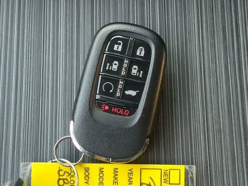 Used 2025 Honda Odyssey Sport-L image 29