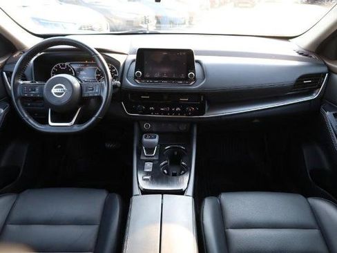 Used 2021 Nissan Rogue SV w/ Premium Package FWD image 24