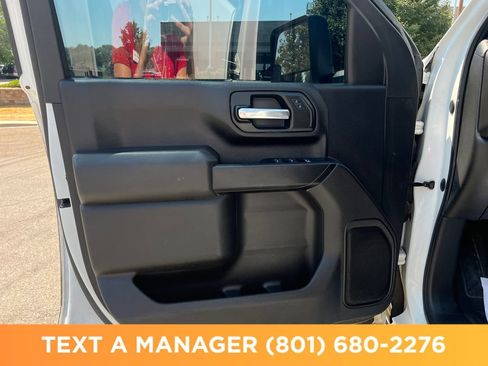 Used 2024 Chevrolet Silverado 2500 W/T AWD/4WD image 10