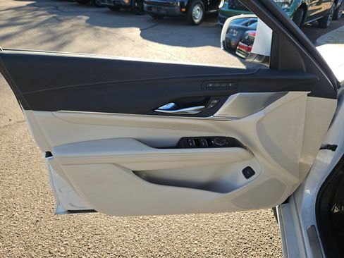 Used 2021 Cadillac CT4 Premium Luxury image 19