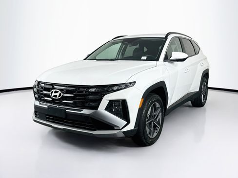 Used 2026 Hyundai Tucson SEL Plus AWD/4WD image 3