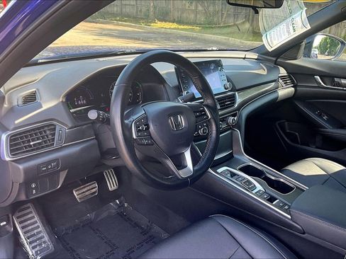 Used 2022 Honda Accord Sport image 13