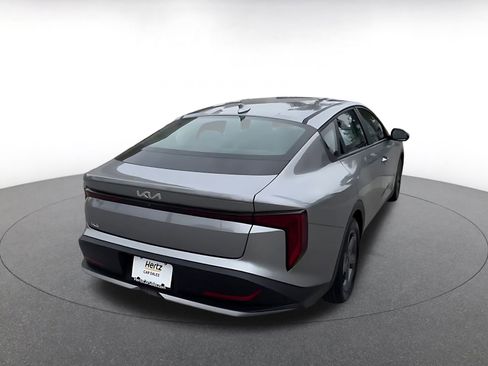 Used 2025 Kia K4 FWD image 15