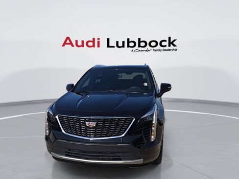 Used 2022 Cadillac XT4 Premium Luxury w/ Enhanced Visibility Package AWD/4WD image 3