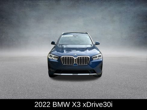 Used 2022 BMW X3 xDrive30i w/ Premium Package image 3