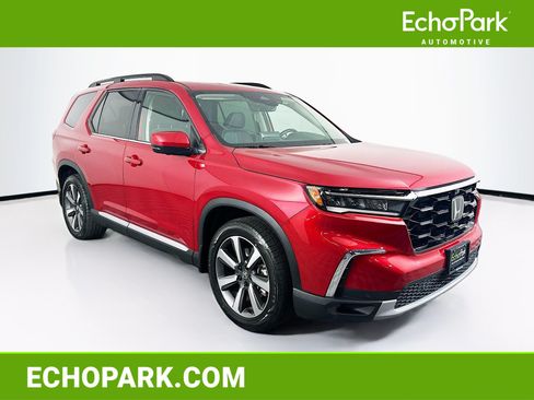 Used 2024 Honda Pilot Elite image 1