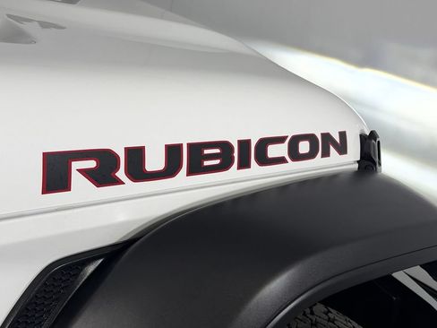 Used 2026 Jeep Wrangler Unlimited Rubicon AWD/4WD image 15