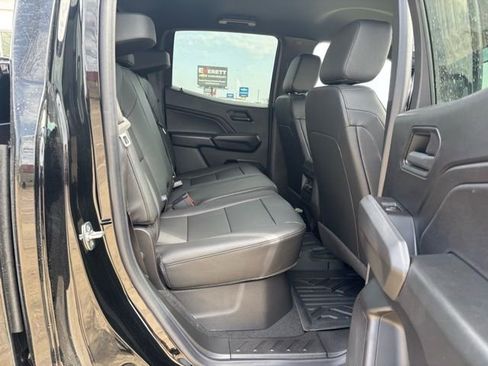 New 2026 Chevrolet Colorado Trail Boss AWD/4WD image 15