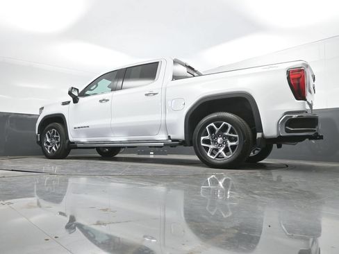 Used 2025 GMC Sierra 1500 SLT w/ SLT Premium Package AWD/4WD image 36
