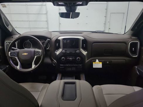 Used 2021 Chevrolet Silverado 2500 LTZ w/ LTZ Premium Package image 13