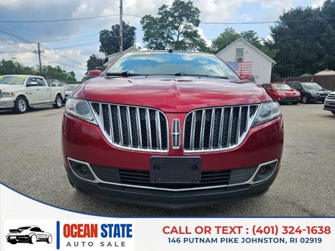 Used 2014 Lincoln MKX AWD w/ Equipment Group 102A image 8