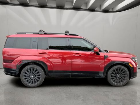 Used 2025 Hyundai Santa Fe Calligraphy image 6