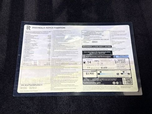 Used 2023 Rolls-Royce Phantom Sedan RWD image 33