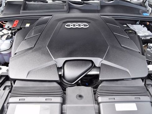 Used 2023 Audi Q7 3.0T Premium Plus AWD/4WD image 34