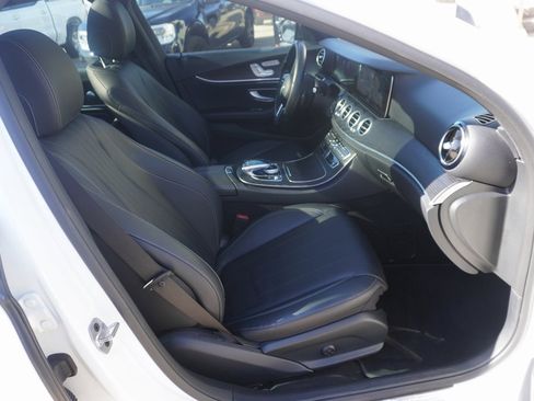 Used 2020 Mercedes-Benz E 350 Sedan image 25