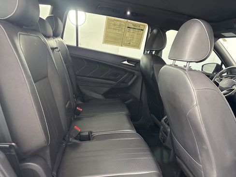 Used 2023 Volkswagen Tiguan SE R-Line FWD image 26