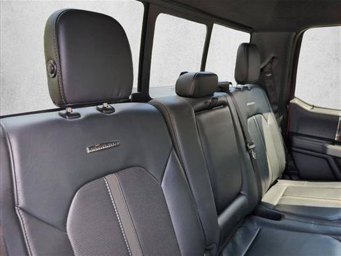 Used 2017 Ford F150 Platinum w/ Equipment Group 701A Luxury AWD/4WD image 21