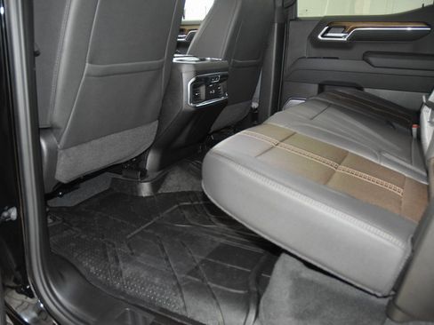 Used 2025 Chevrolet Silverado 1500 High Country w/ Midnight Edition image 41