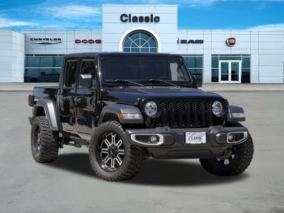 Used 2023 Jeep Gladiator Sport