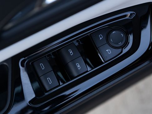 Certified 2024 Honda Prologue Touring image 37