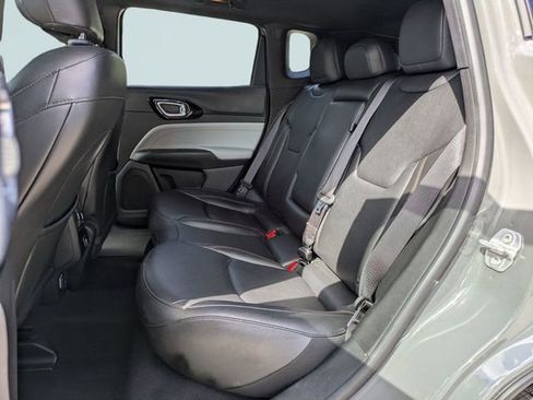 Used 2024 Jeep Compass Limited image 14