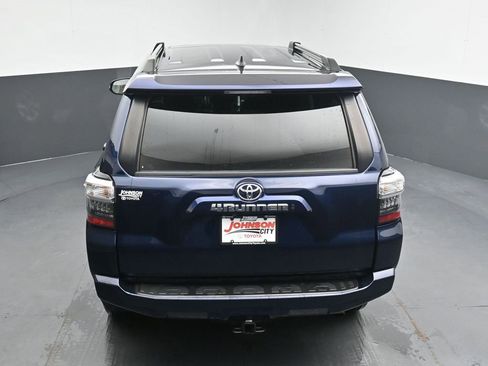 Used 2022 Toyota 4Runner SR5 Premium w/ Moonroof Package image 32