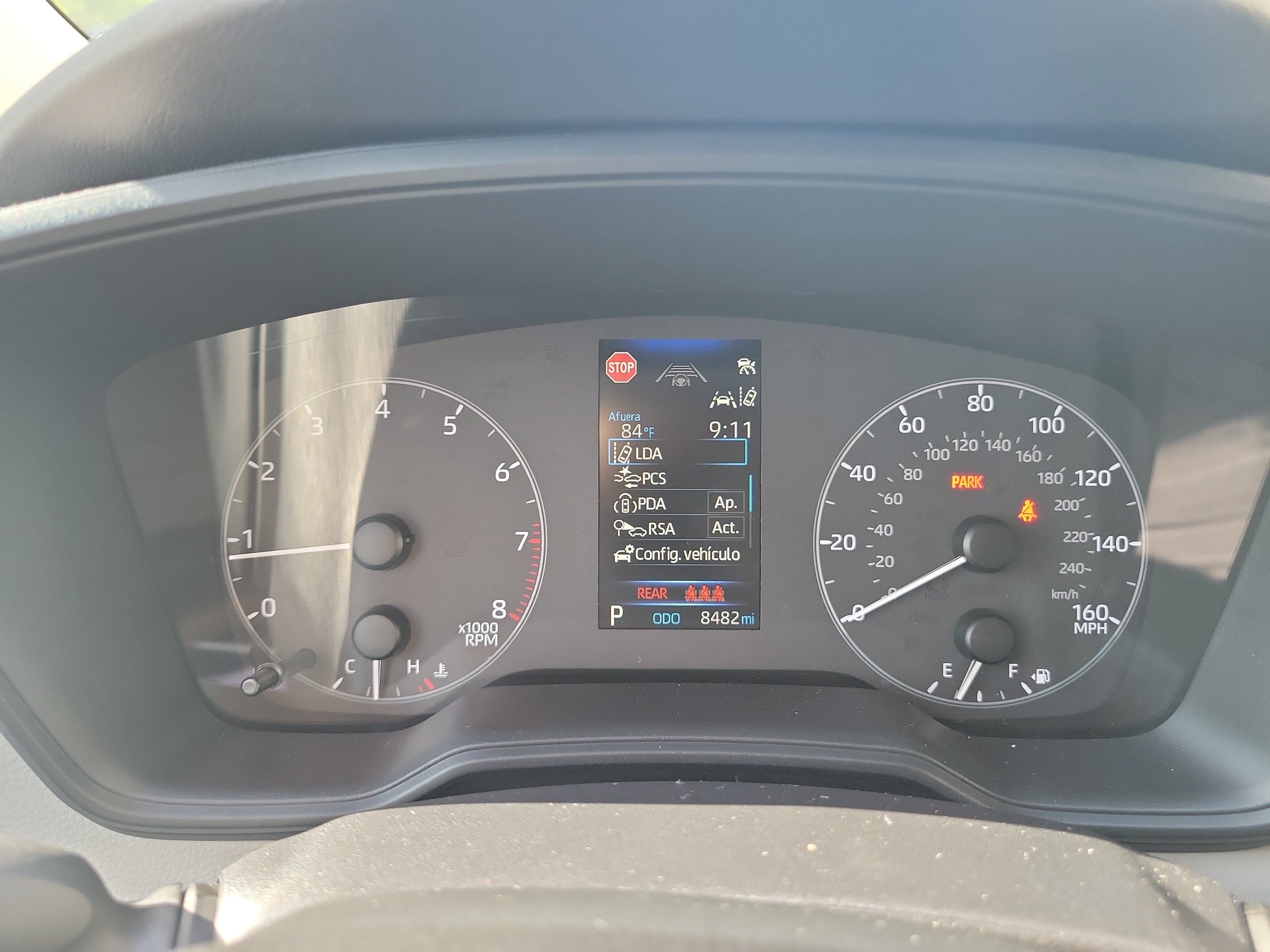 Used 2025 Toyota Corolla LE FWD image 29