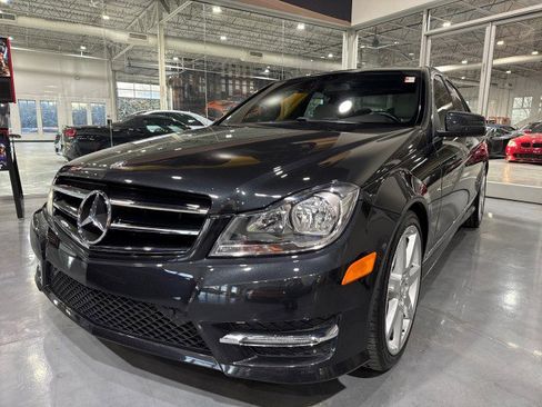 Used 2014 Mercedes-Benz C 250 Sedan image 1