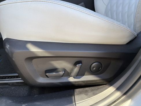 Used 2023 Mitsubishi Outlander SEL 40th Anniversary image 26