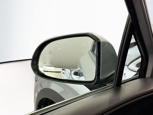 Used 2023 Hyundai Santa Fe SEL image 16