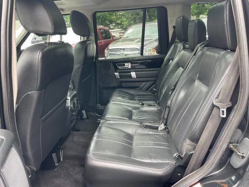 Used 2016 Land Rover LR4 HSE Silver Edition AWD/4WD image 17