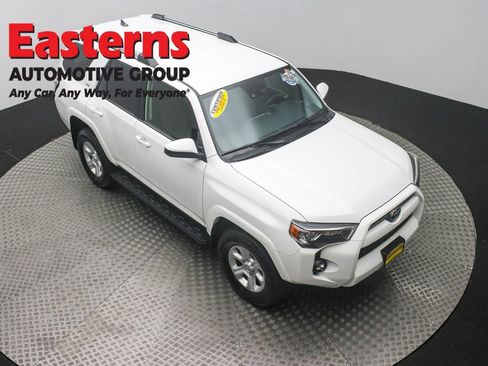 Used 2024 Toyota 4Runner SR5 image 3