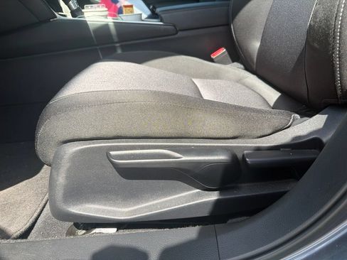 Used 2019 Honda Accord LX image 19