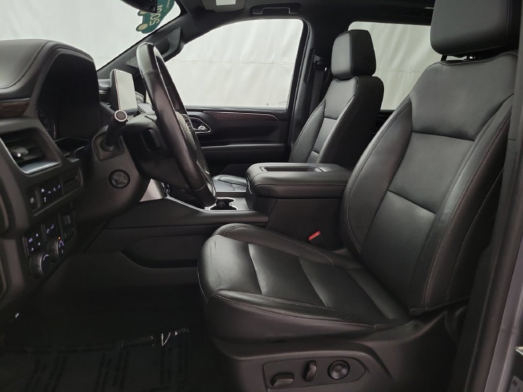 Certified 2021 Chevrolet Tahoe LT w/ LT Signature Package AWD/4WD image 9