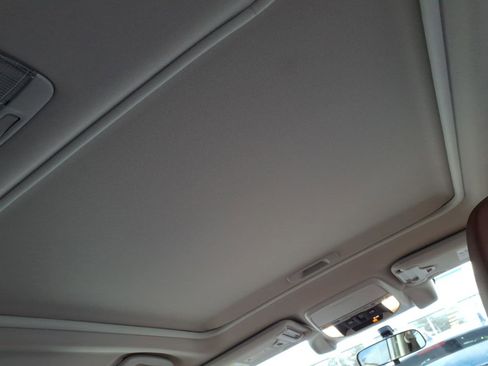 Used 2019 Subaru Forester Touring image 10