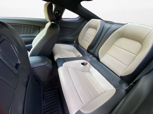 Used 2016 Ford Mustang Premium RWD image 16