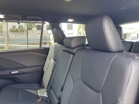 Used 2026 Lexus TX 350 FWD image 13