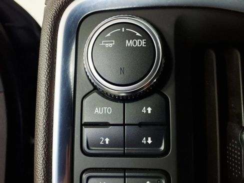 Used 2021 GMC Sierra 1500 SLT AWD/4WD image 14