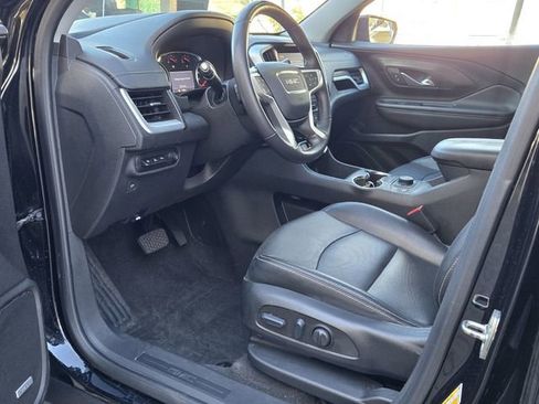 Certified 2022 GMC Terrain SLT w/ Infotainment Package II image 13