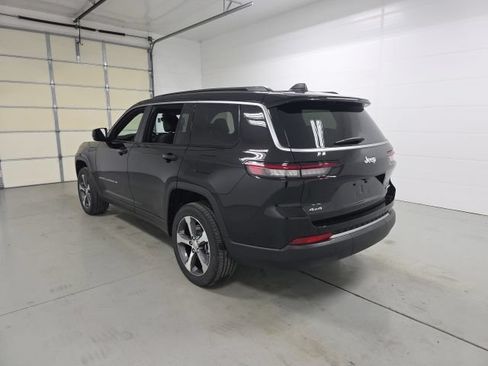 New 2026 Jeep Grand Cherokee L Limited AWD/4WD image 7