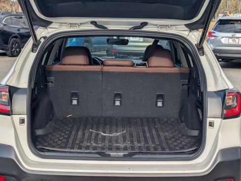 Certified 2022 Subaru Outback Touring w/ Tech Package 3 image 13