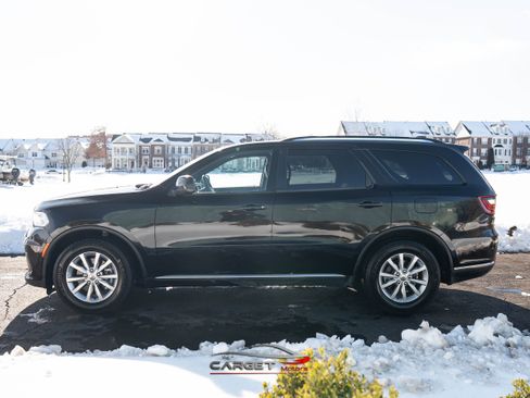 Used 2023 Dodge Durango SXT image 4
