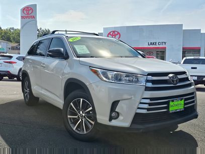 Used 2017 Toyota Highlander XLE