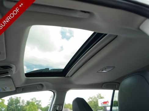 Used 2025 Subaru Outback Onyx Edition AWD/4WD image 12