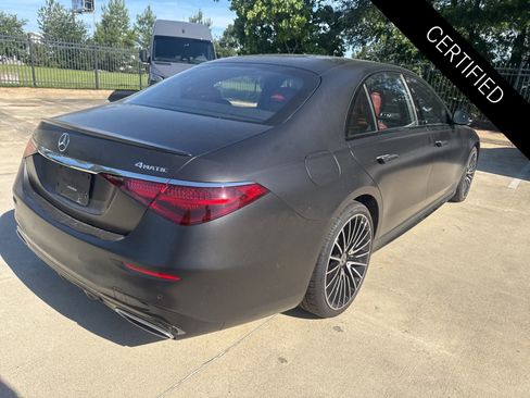 Used 2024 Mercedes-Benz S 580 4MATIC Sedan image 4
