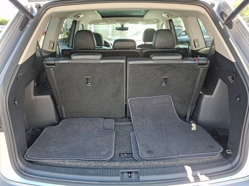 Certified 2022 Volkswagen Atlas SE w/ Panoramic Sunroof Package AWD/4WD image 31