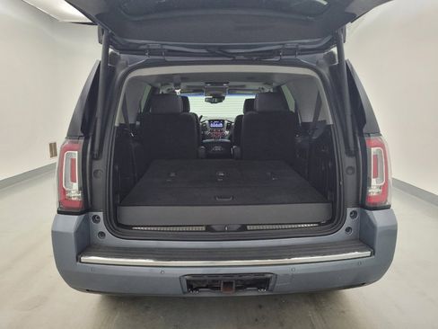 Used 2015 GMC Yukon Denali w/ Premium Package AWD/4WD image 29