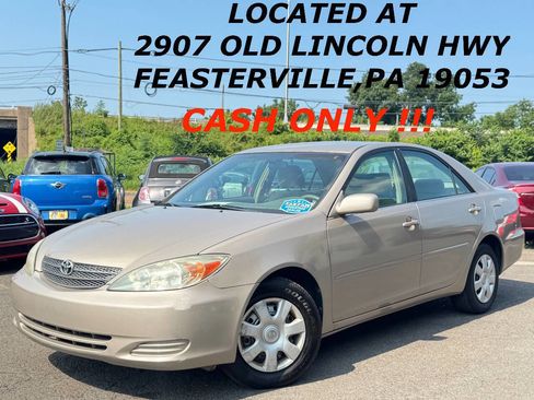 Used 2003 Toyota Camry LE image 1