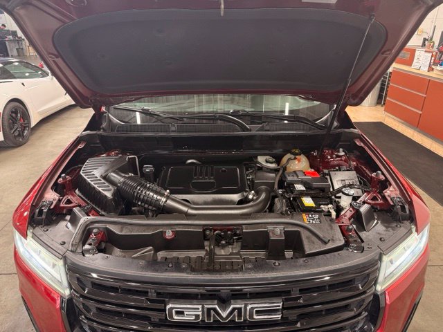 Used 2022 GMC Acadia SLE w/ Driver Convenience Package AWD/4WD image 32