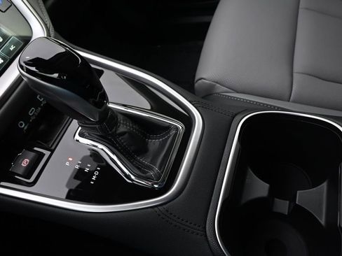 Certified 2025 Subaru Outback Limited w/ Tech Package 3 image 33